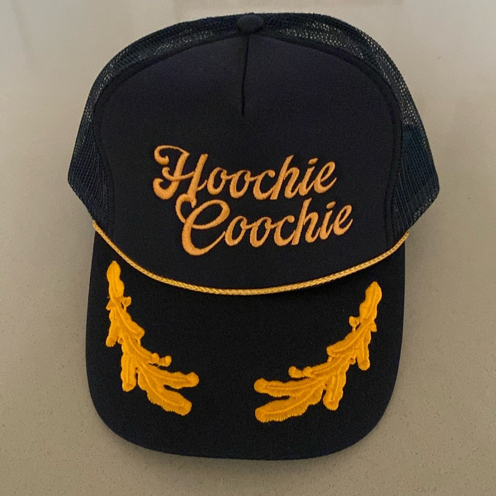 NWT - 90s trucker hat - Hoochie Coochie - embroidered never worn